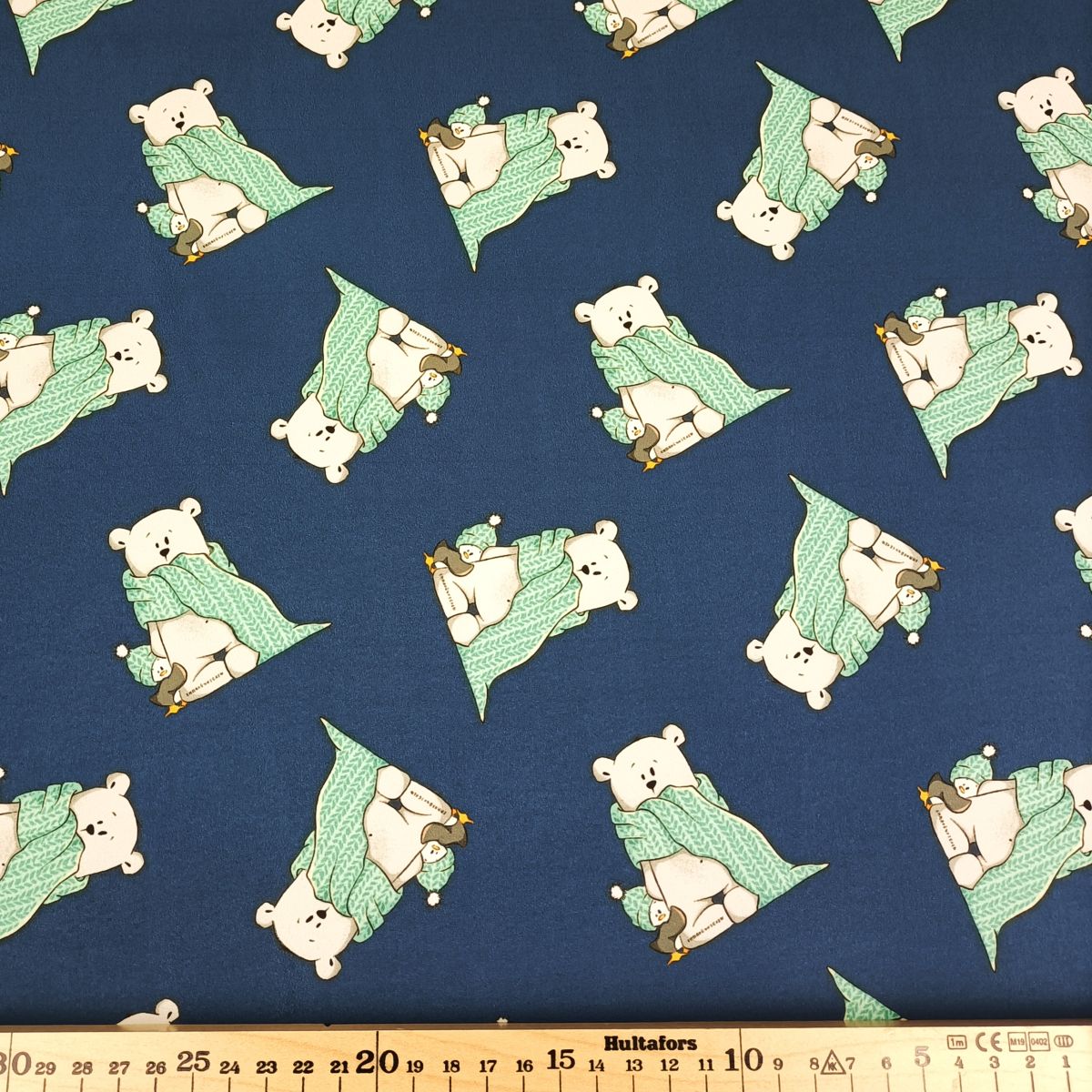 A203_Softshell_Stoff_Stoffe_Stoffpiraten_Herr_Pfeiffer_und_Pinguplatsch_emmapünktchen_blau